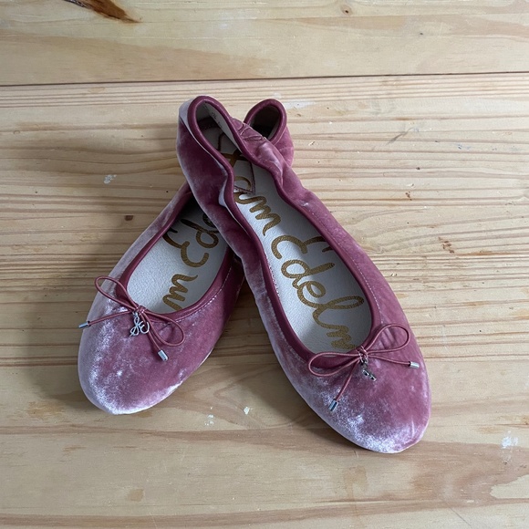 SAM EDELMAN Velvet Pink Flats - Picture 1 of 7